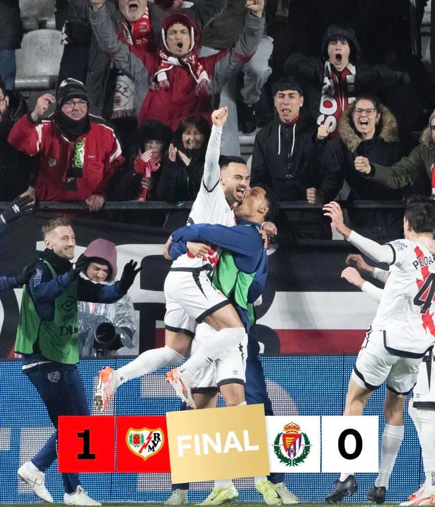 西班牙篮球联赛：巴塞罗那领先积分榜，异军突起的简单介绍