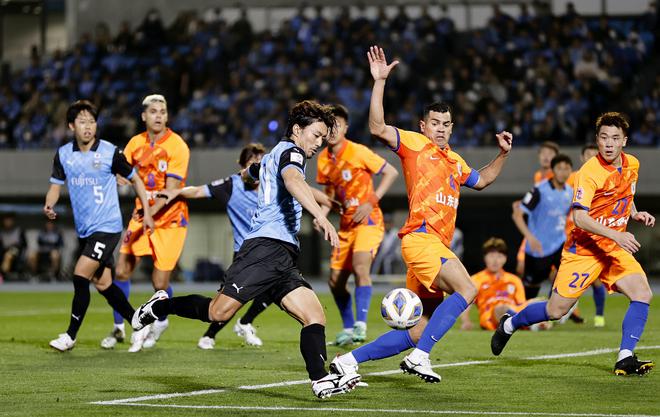 九游中国-阿尔艾因绝杀对手，赢得晋级资格