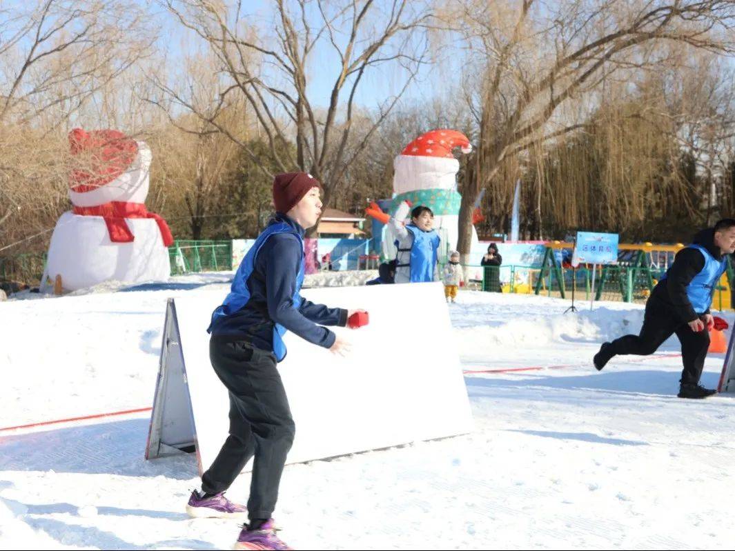 九游娱乐首页-包含高质量比赛吸引观众目光，场面精彩纷呈的词条