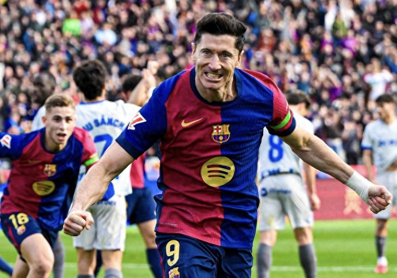 九游体育官方入口-关于佛罗伦萨力克切塞纳，全队表现出色的信息