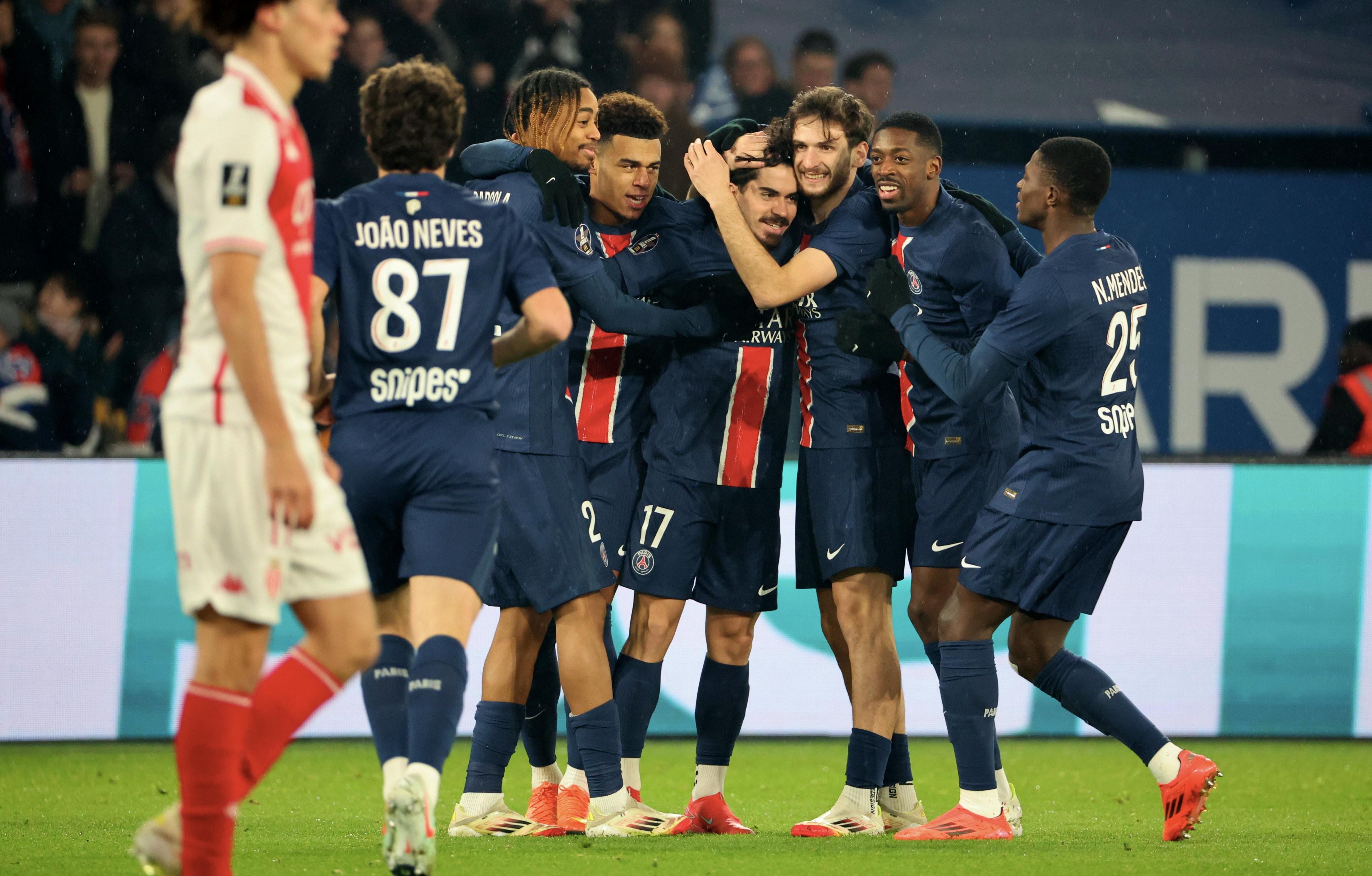 九游娱乐首页-青年篮球锦标赛：法国队取得横扫连胜