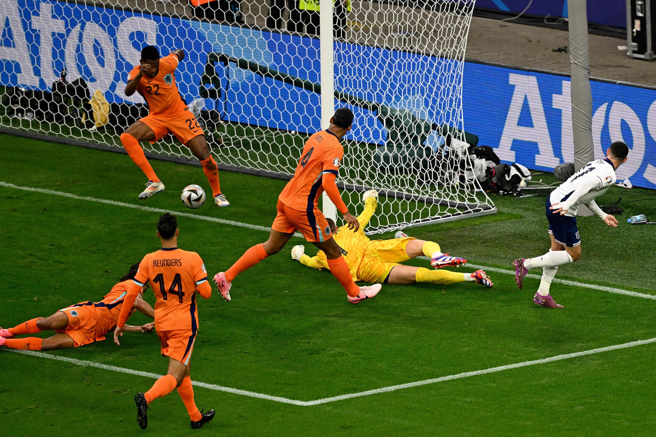 九游app下载-关于德国队憾失晋级机会，不敌英格兰队的信息