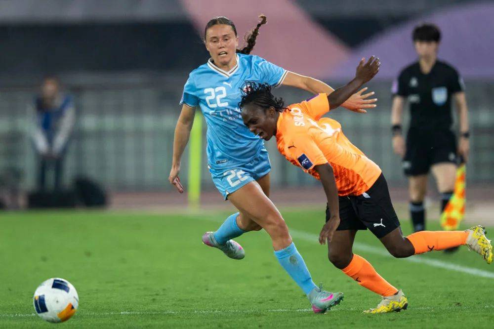 九游app下载-关于勇者赛场：中国女足队在比赛中获得胜利的信息