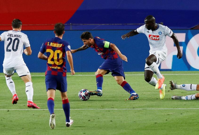 那不勒斯客场逼平都灵,争议判罚引热议的简单介绍 那不勒斯客场逼平都灵,争议判罚引热议的简单介绍