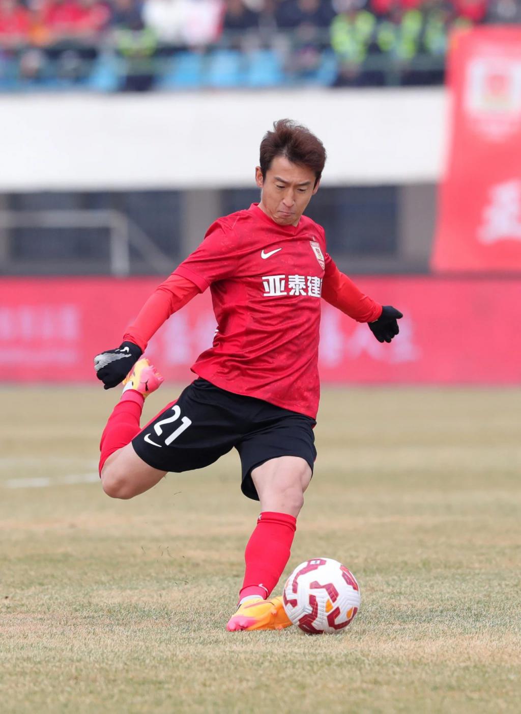 长春亚泰不畏济南山东波澜壮阔