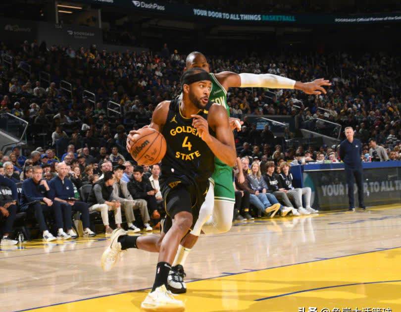 凯尔特人队战功卓著,一路高歌猛进 凯尔特人队战功卓著,一路高歌猛进