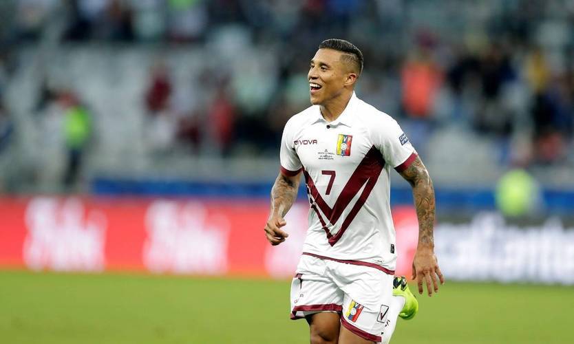 九游APP-厄瓜多尔代表队在沙滩排球比赛中取得胜利