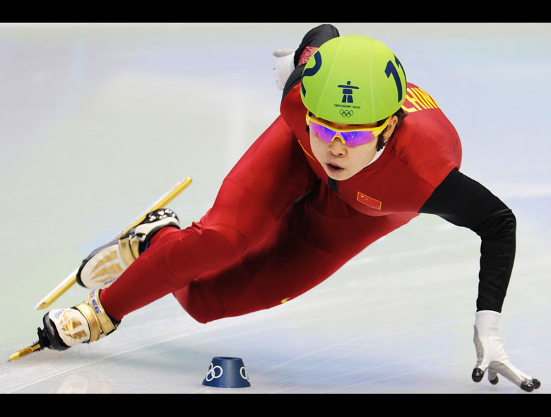 九游体育APP下载-短道速滑队再添金牌，团队合作无间的简单介绍