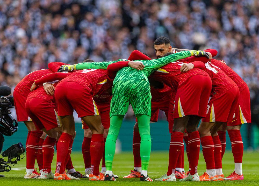 利物浦客场逆袭,小组较勇争第一位 利物浦客场逆袭,小组较勇争第一位