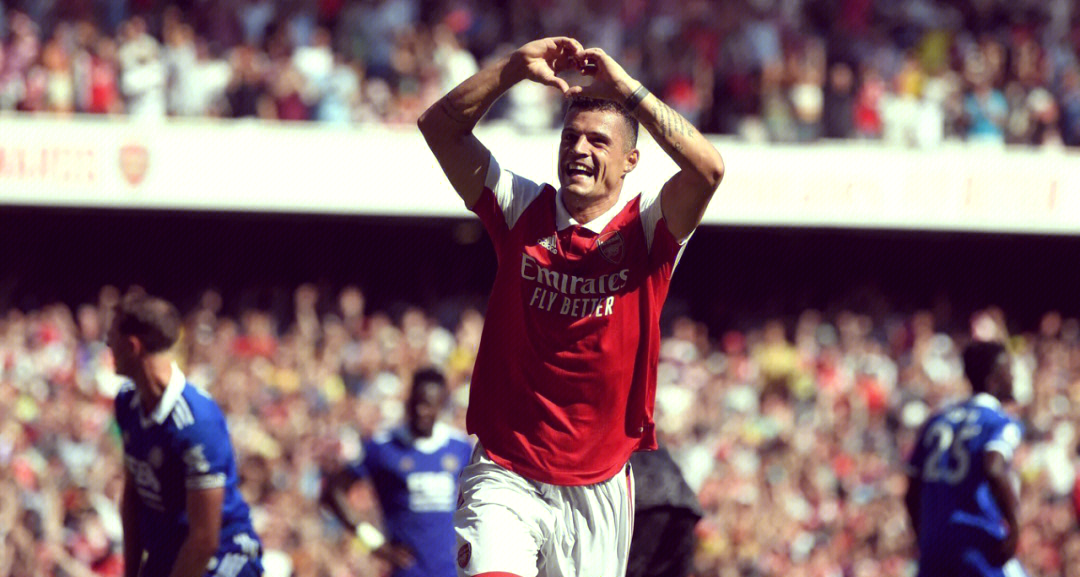 阿森纳取得连胜,雄心勃勃朝着前进 阿森纳取得连胜,雄心勃勃朝着前进