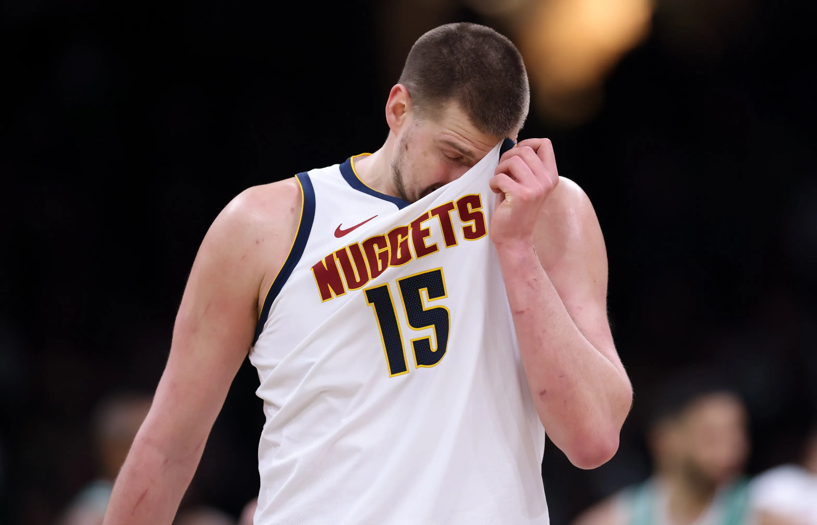 九游体育APP下载-掘金客胜太阳，巴特勒砍下关键三分绝杀