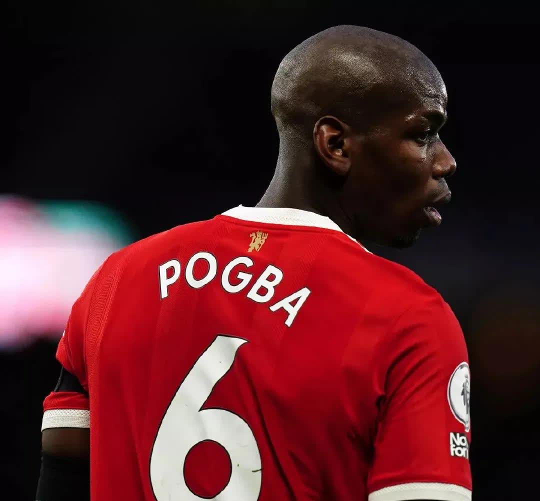 博格巴交易传闻再起，曼联球迷焦虑等待官方消息