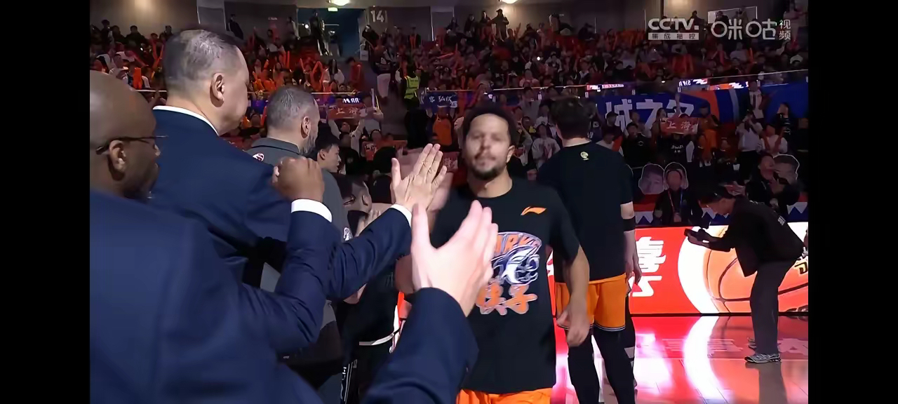 九游体育官方入口-球队战术在比赛中发挥出色获得胜利