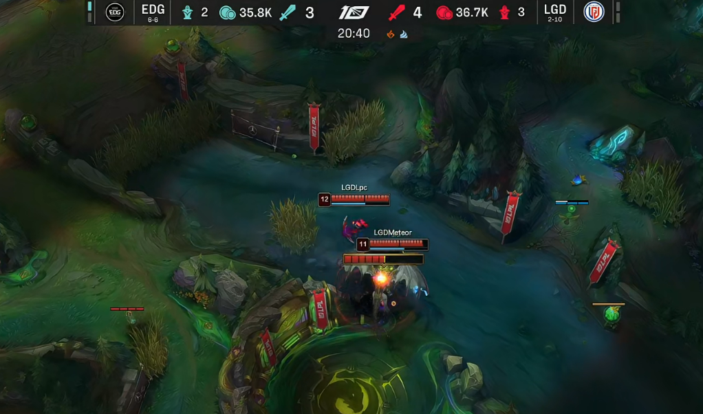 九游娱乐-EG碾压C9，Uzi完成史诗逆转激烈交锋淘汰赛，技惊四座