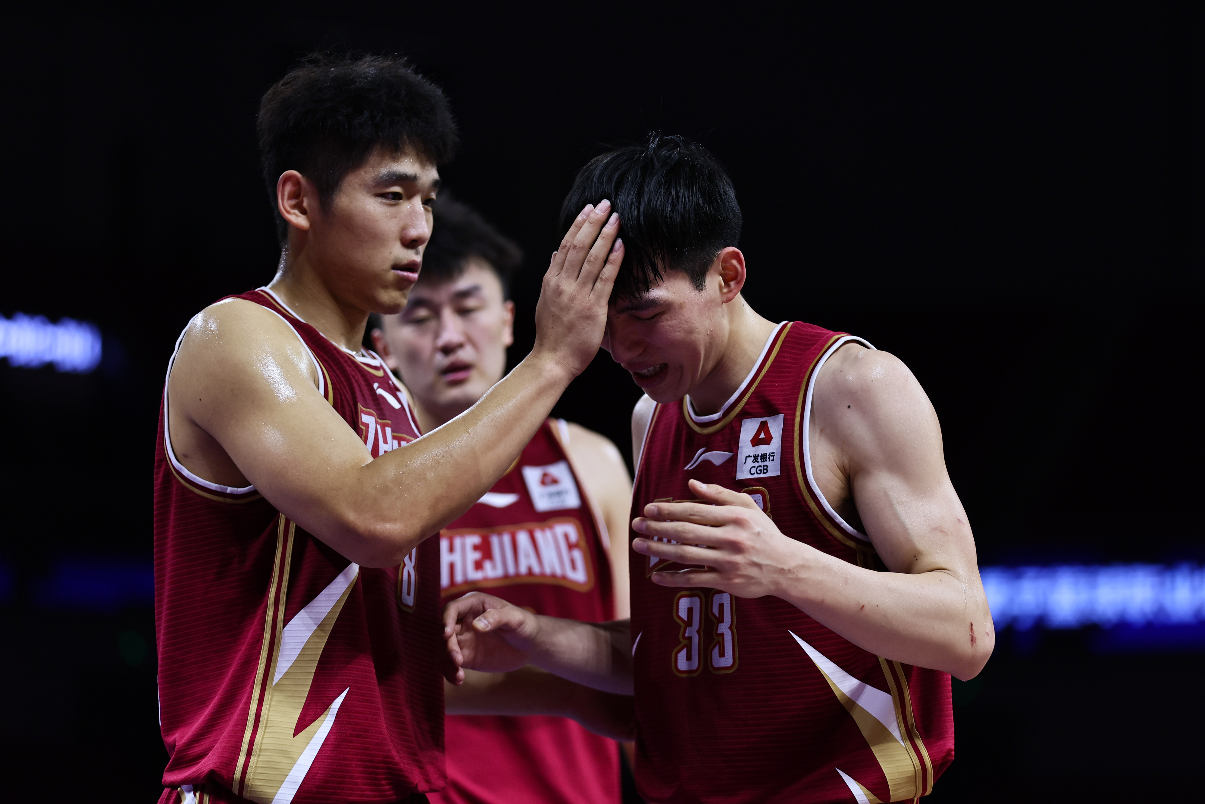 九游娱乐网站-浙江队战胜上海队，迎来胜利